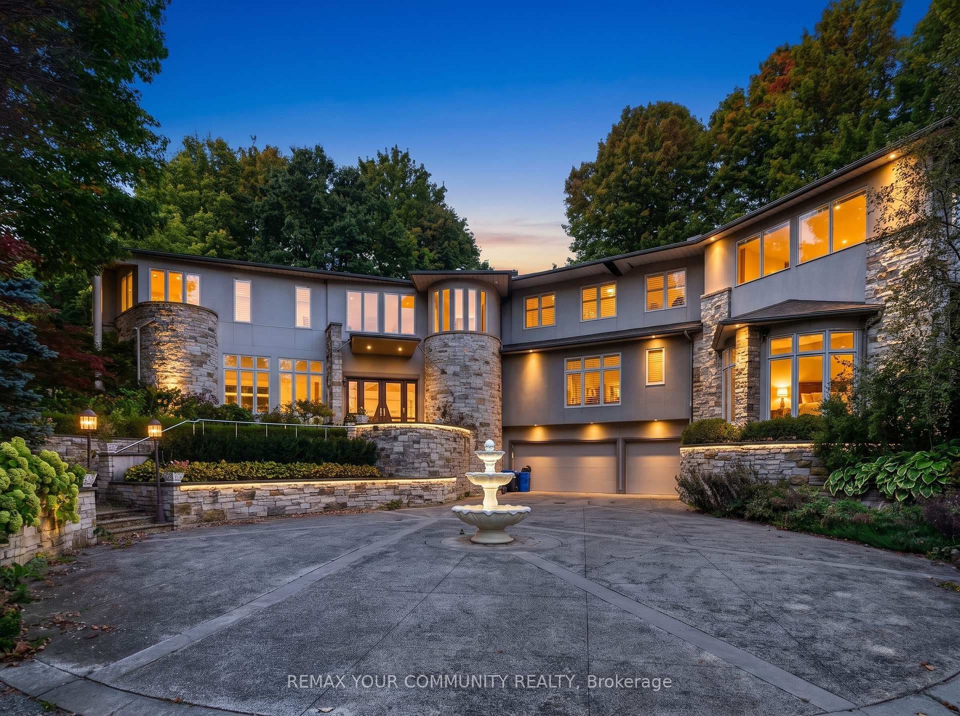 76 Silver Fox Place