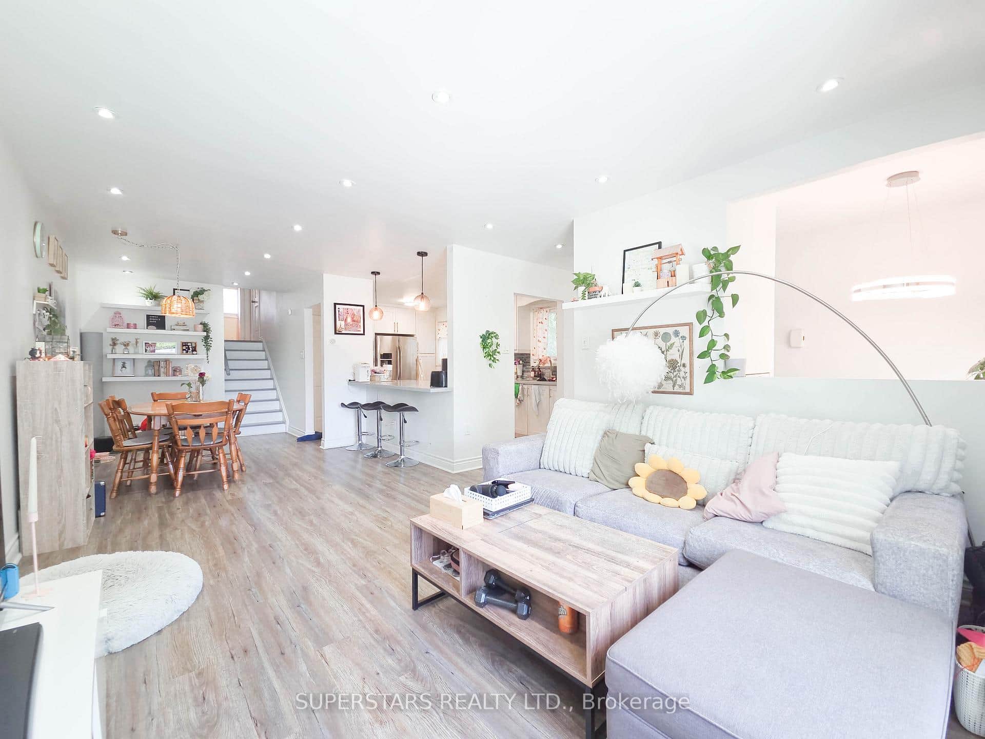 7553 Wildfern Drive