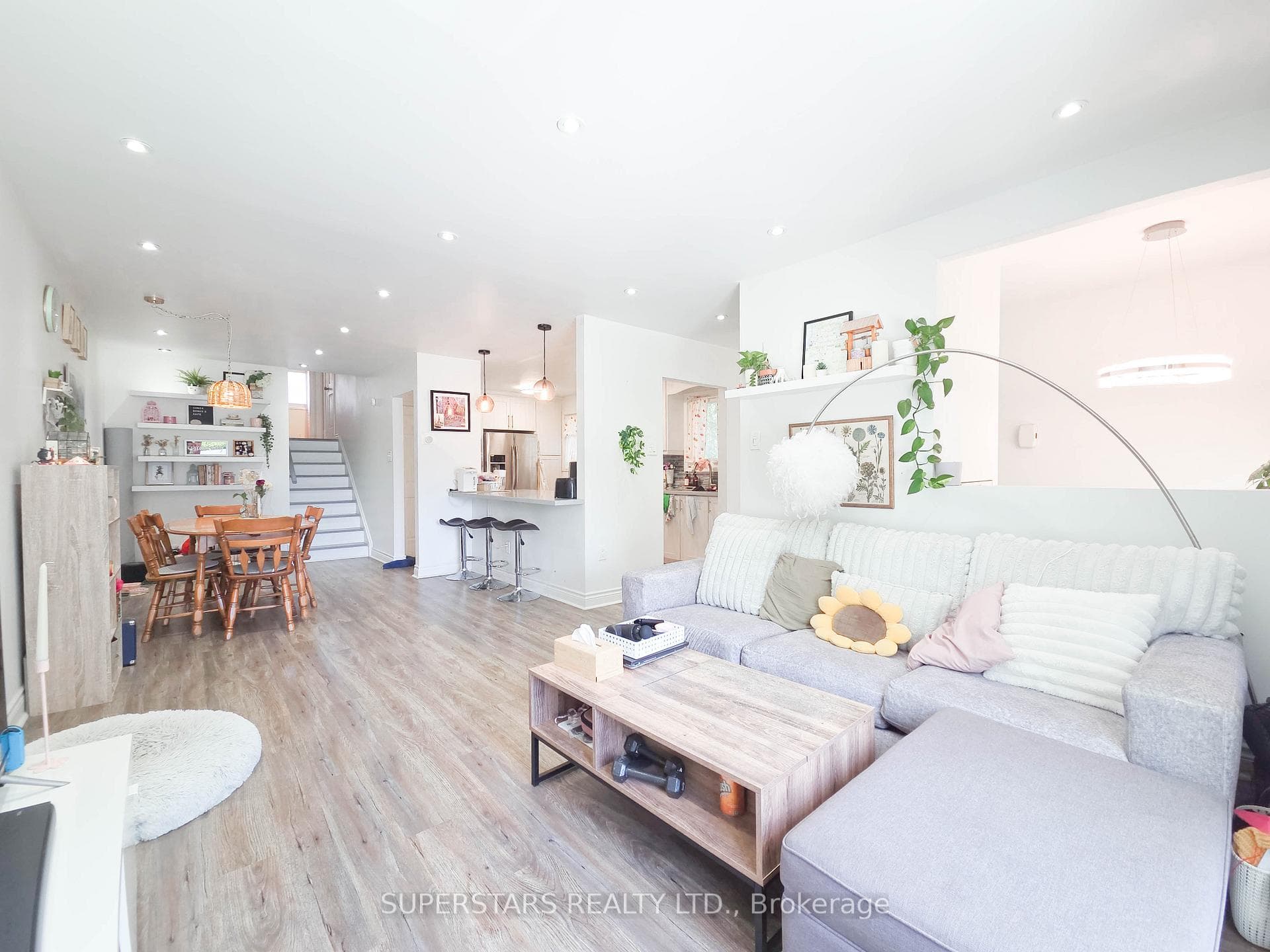 7553 Wildfern Drive