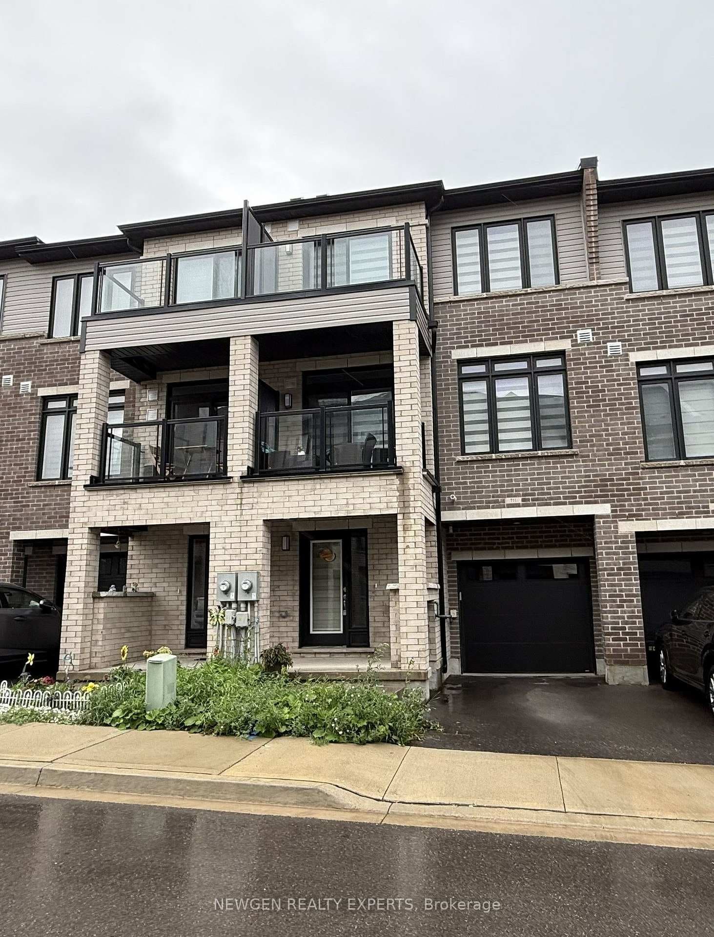 585 Colborne Street Unit 711