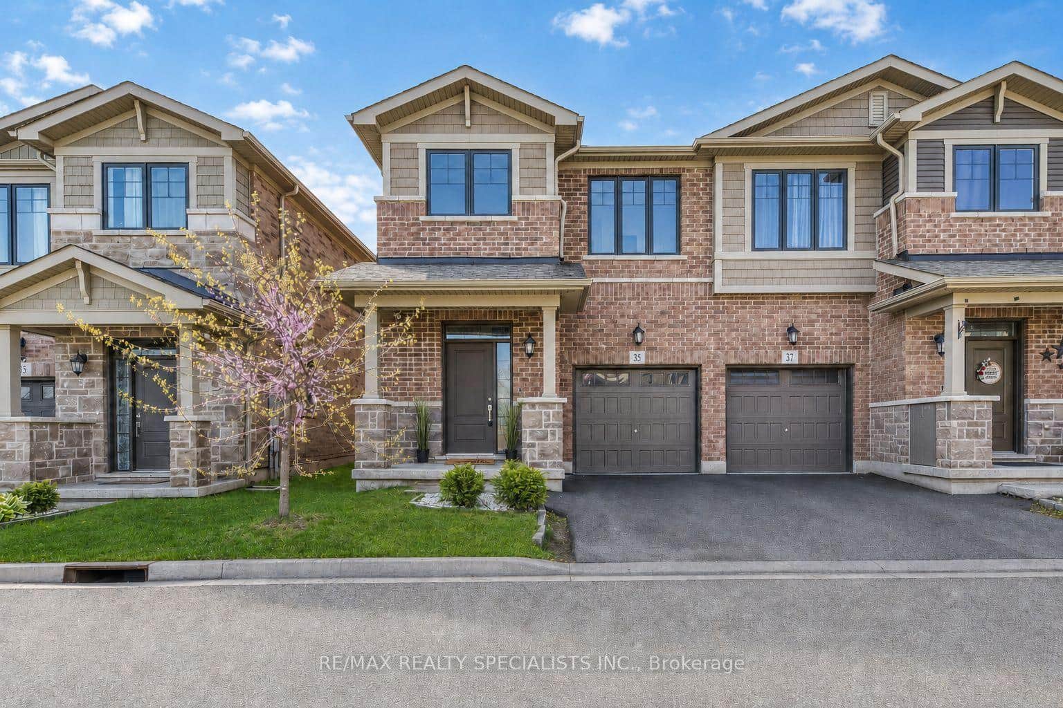 35 Pelican Lane