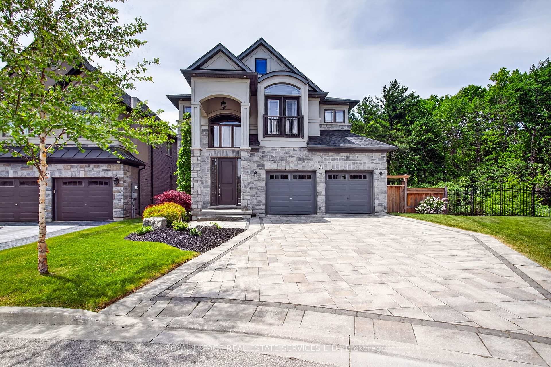 31 Dorr Court