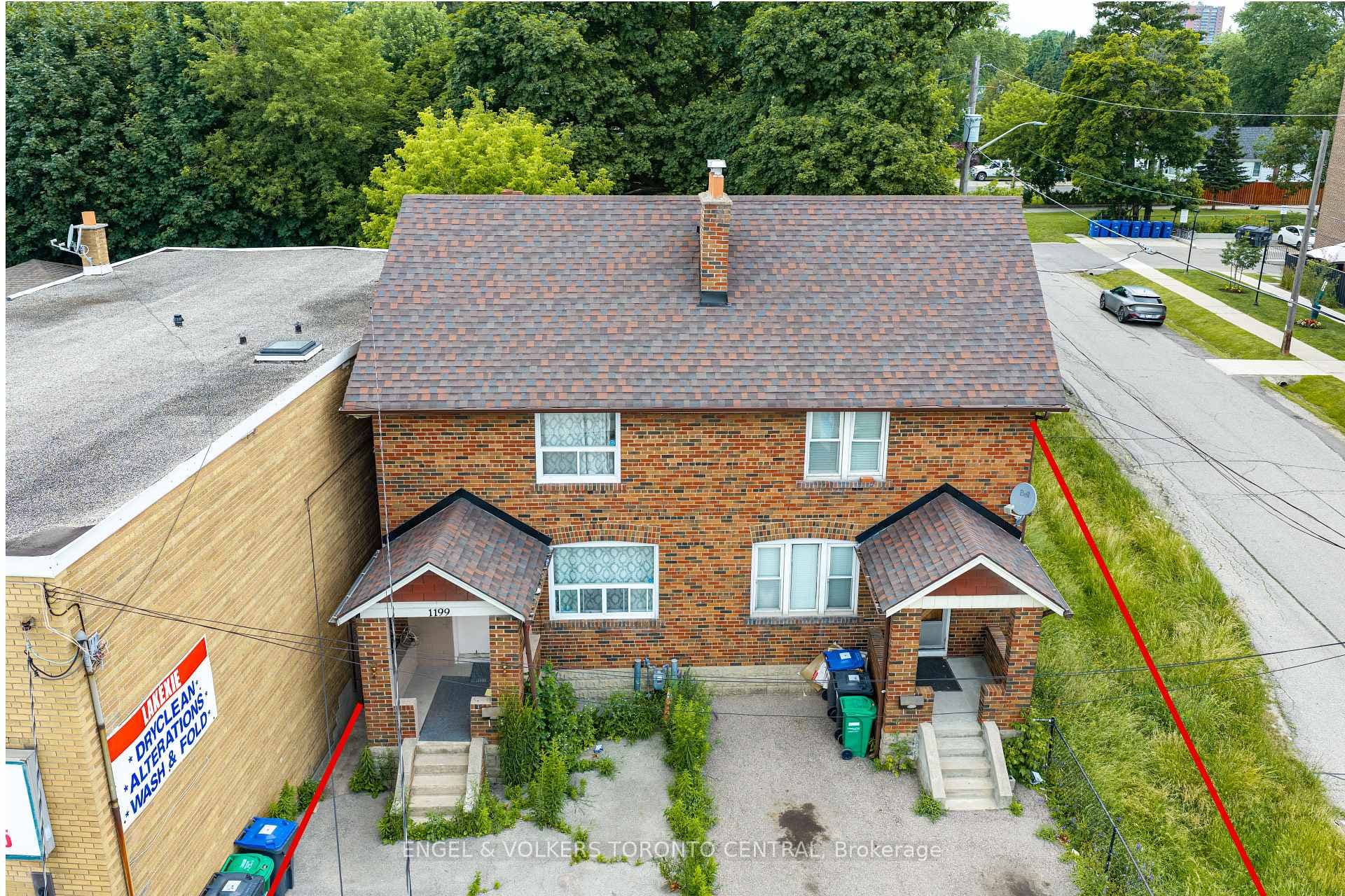 1199 & 1201 Lakeshore Road