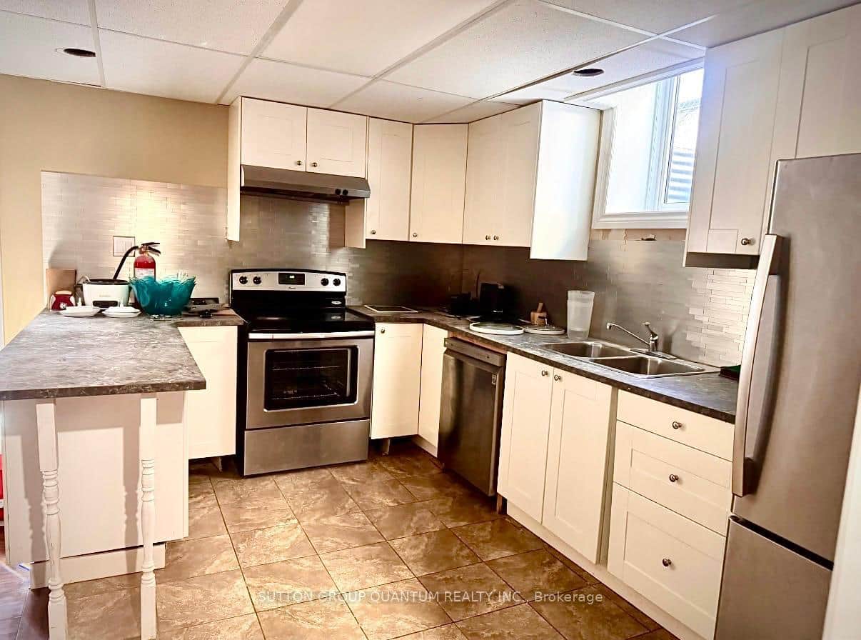 85 Roselawn Crescent Unit Basement