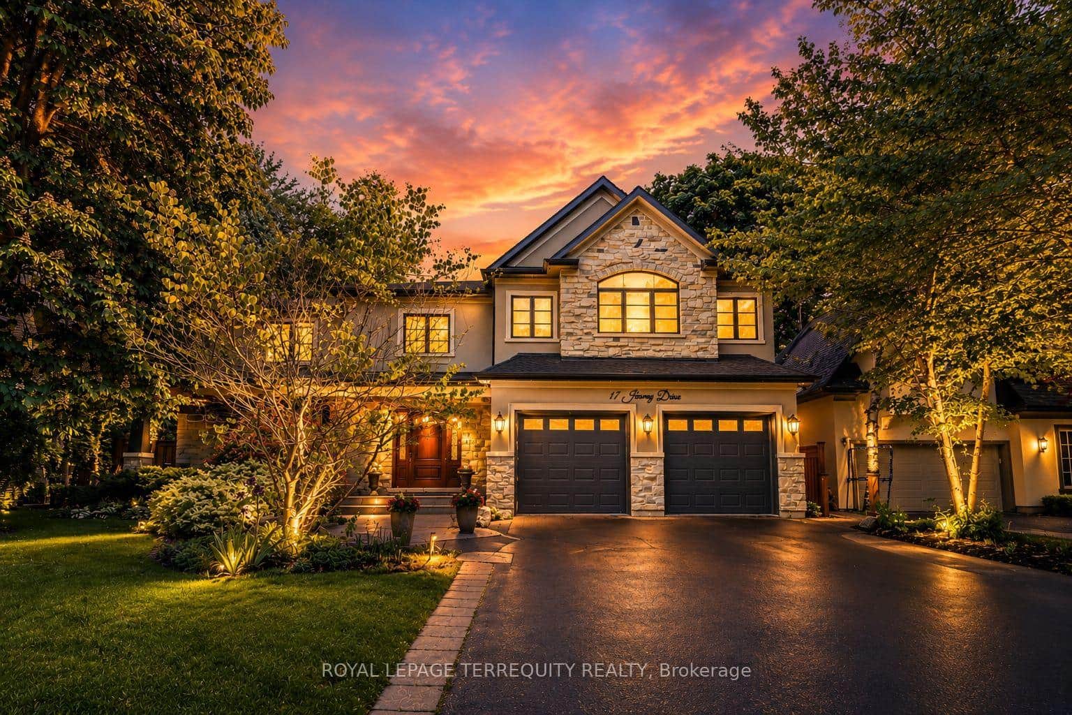 17 Jeremy Drive