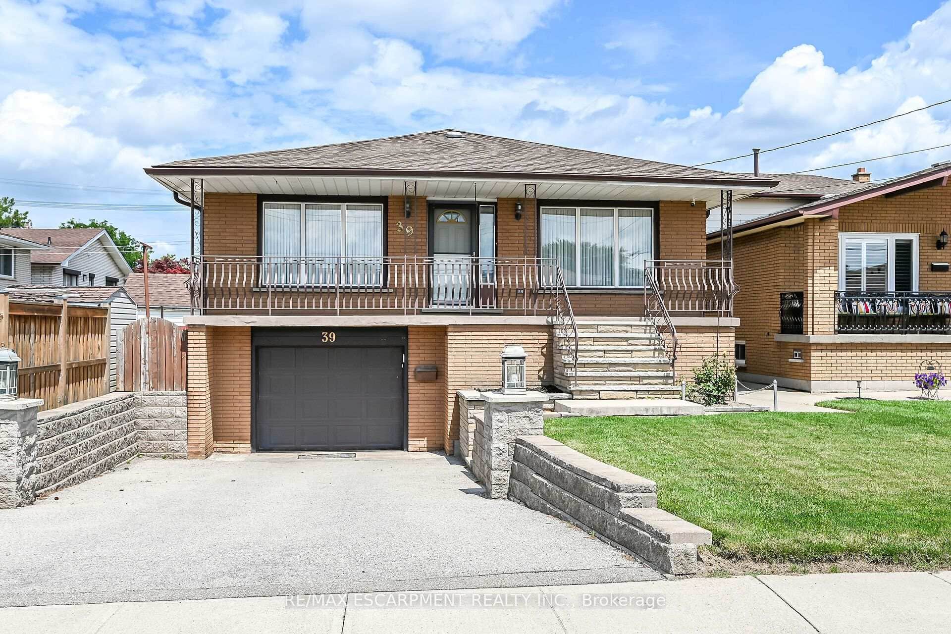39 Algonquin Court