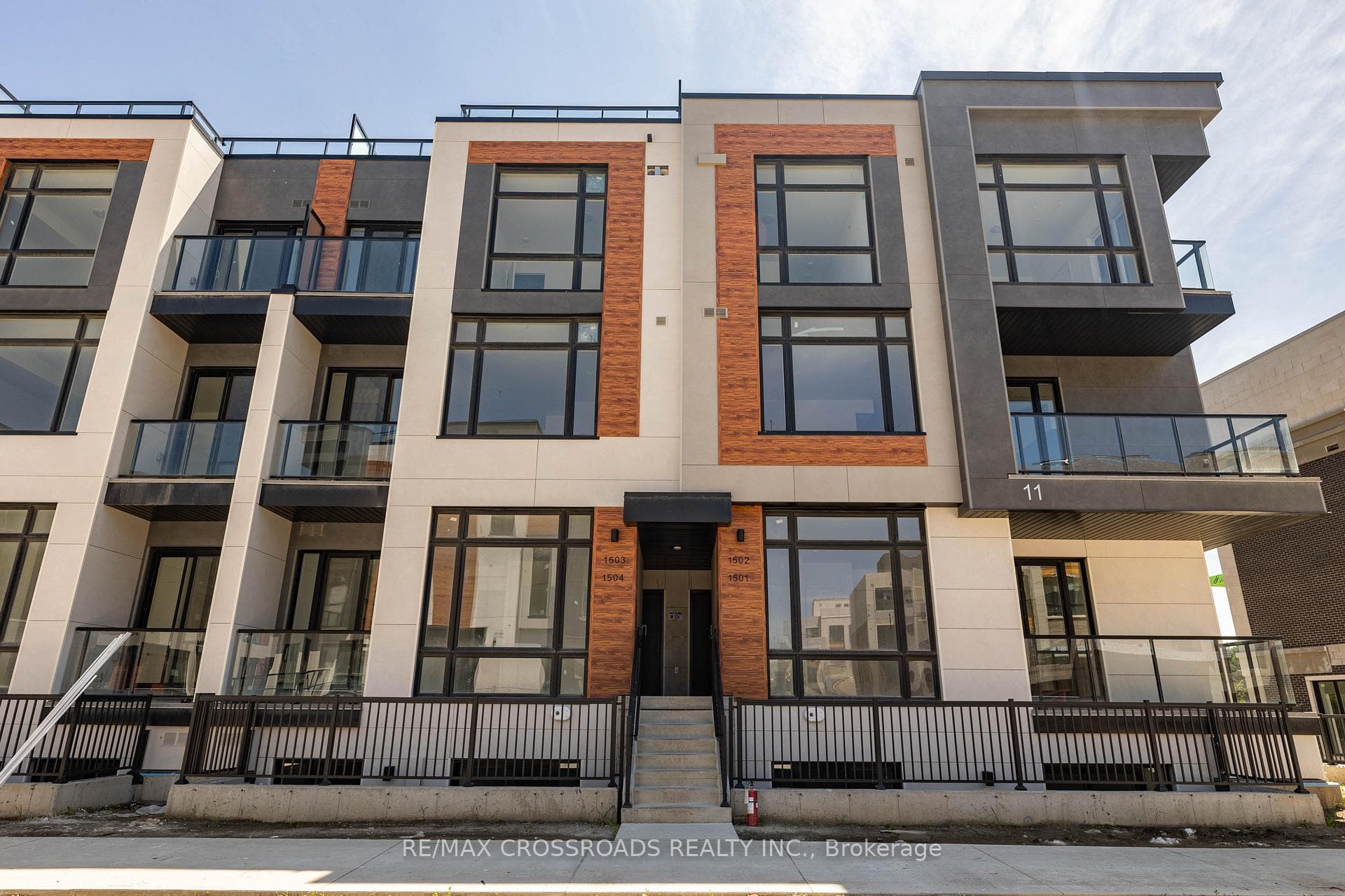 11 David Eyer Road Unit 1503