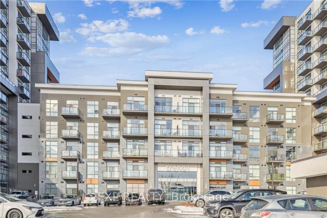 450 Dundas Street Unit 115