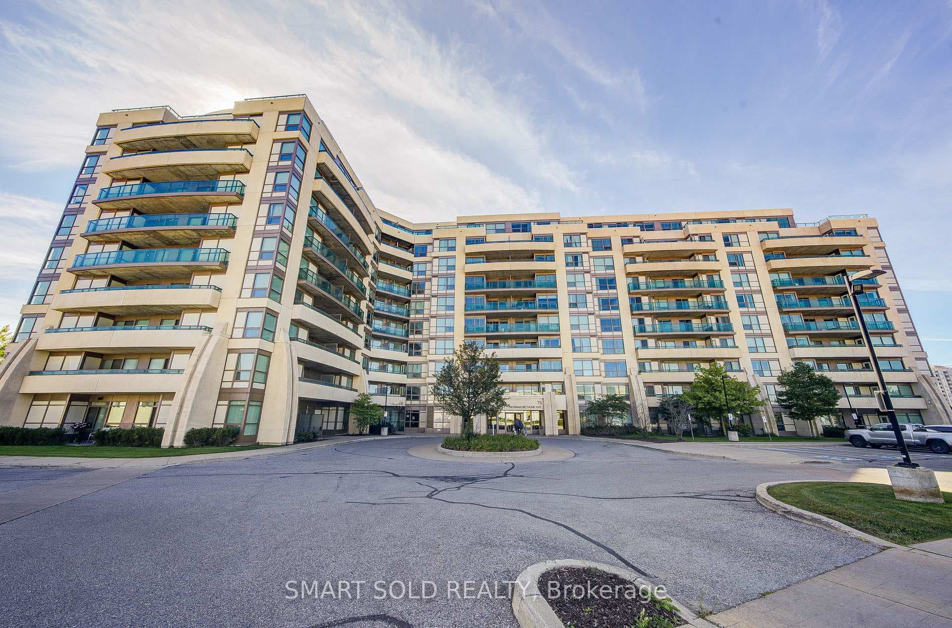 75 Norman Bethune Avenue Unit 309
