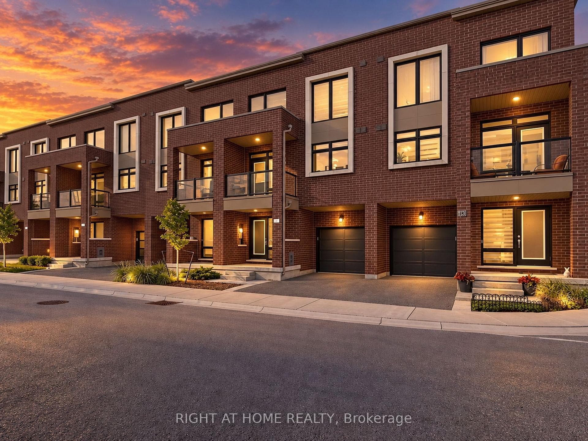 23 Moneypenny Place