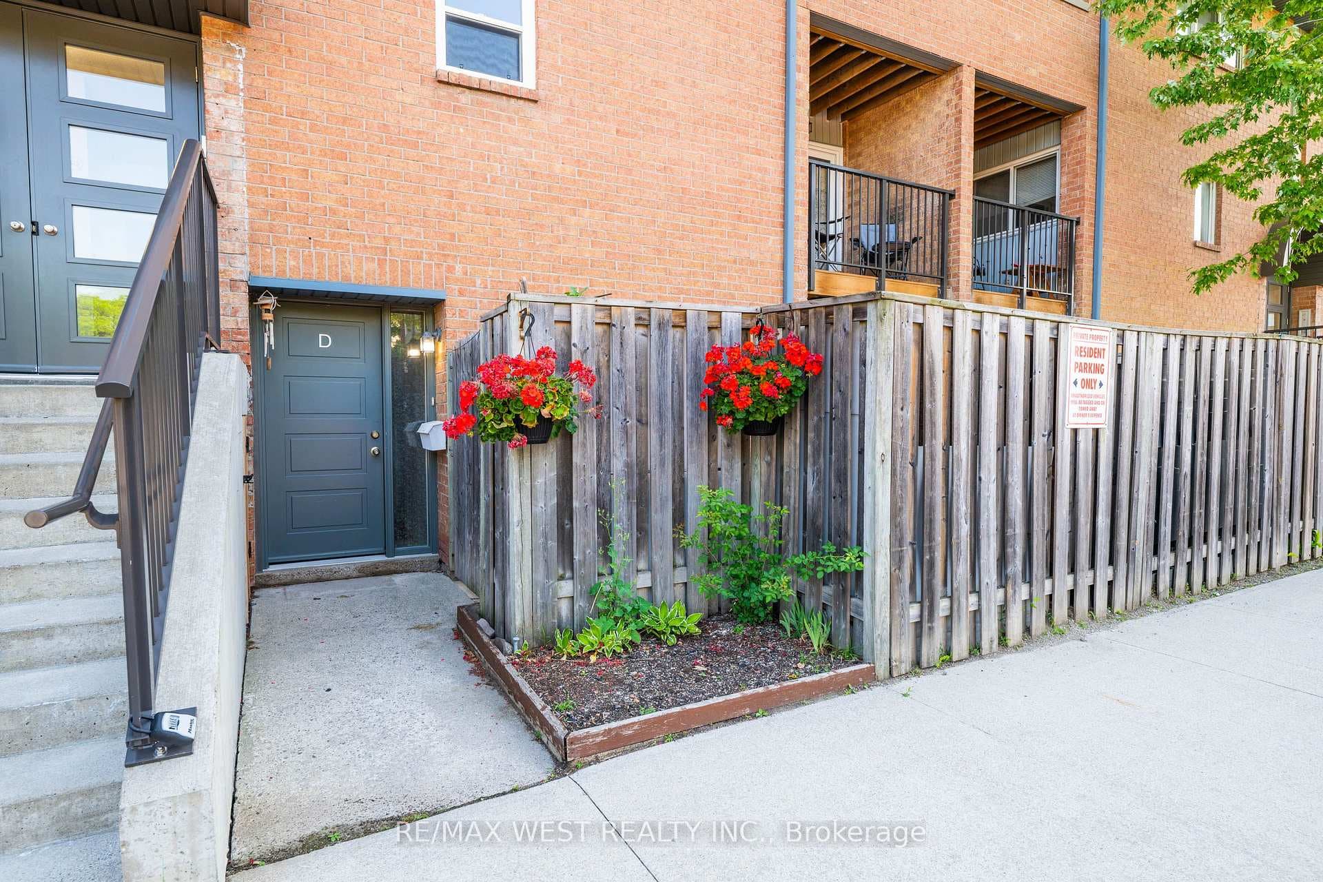 2866 Battleford Road Unit 3D