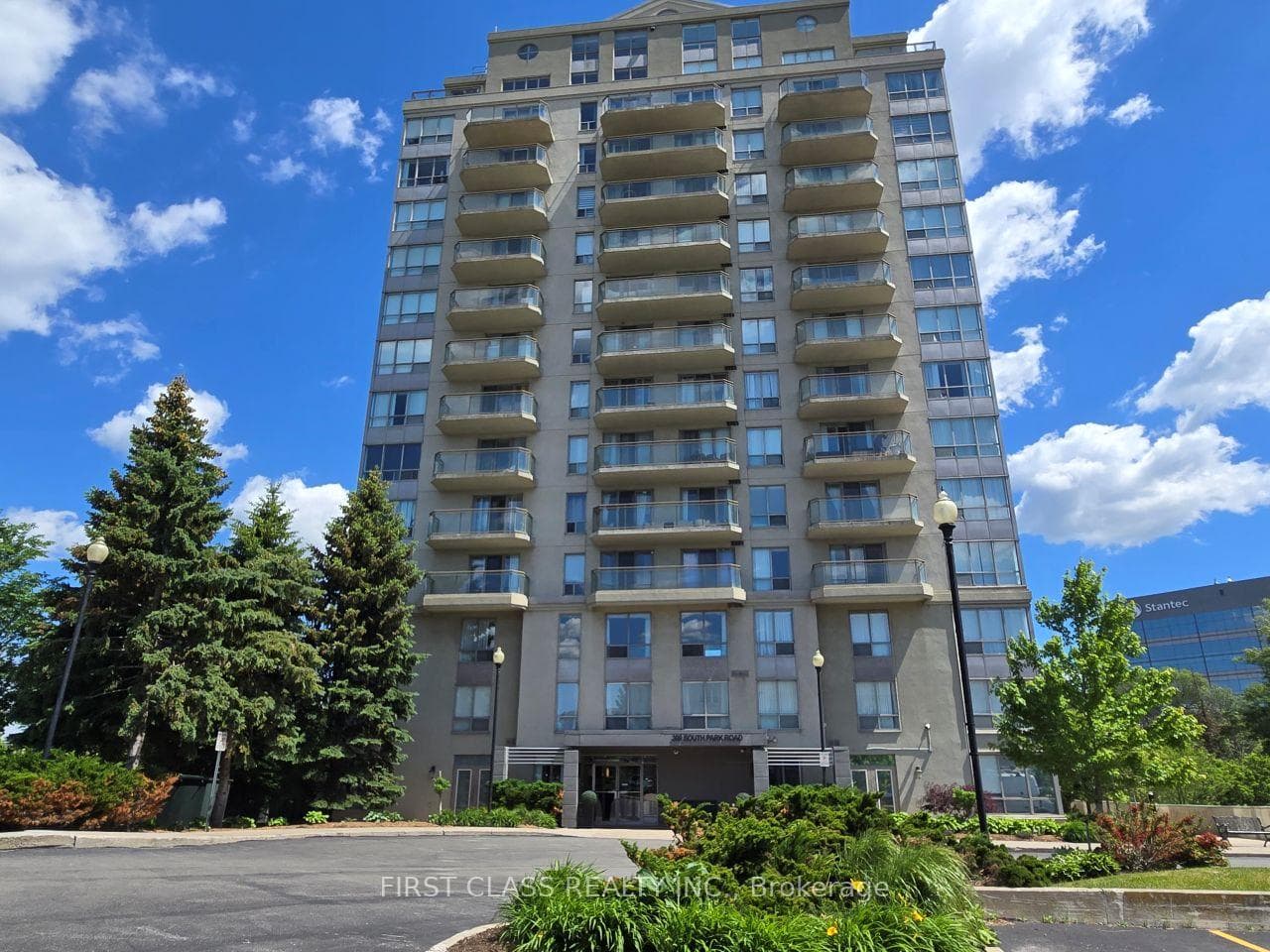 399 South Park Road Unit #906