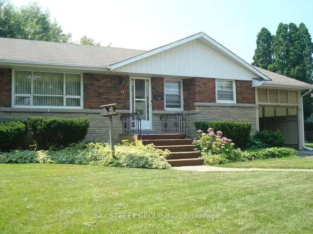 14 Macbeth Boulevard