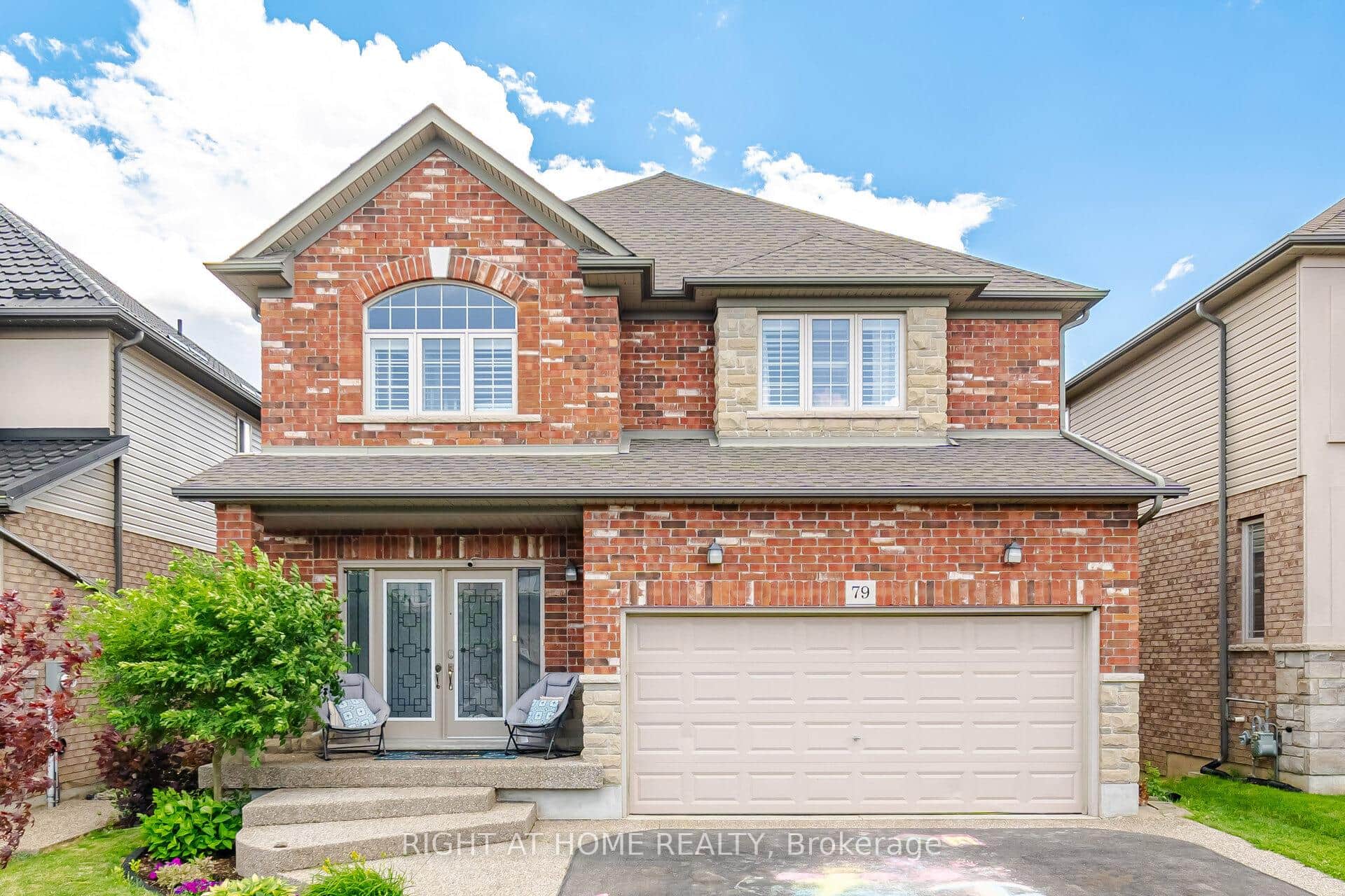 79 Garinger Crescent