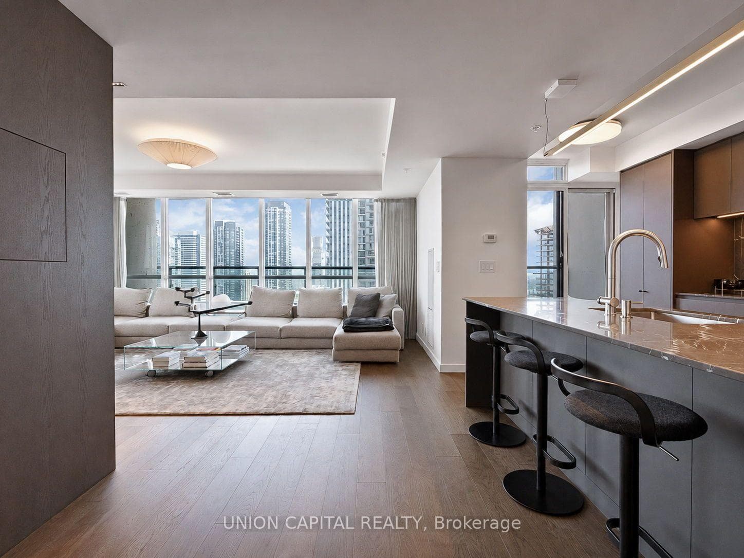3985 Grand Park Drive Unit 2706
