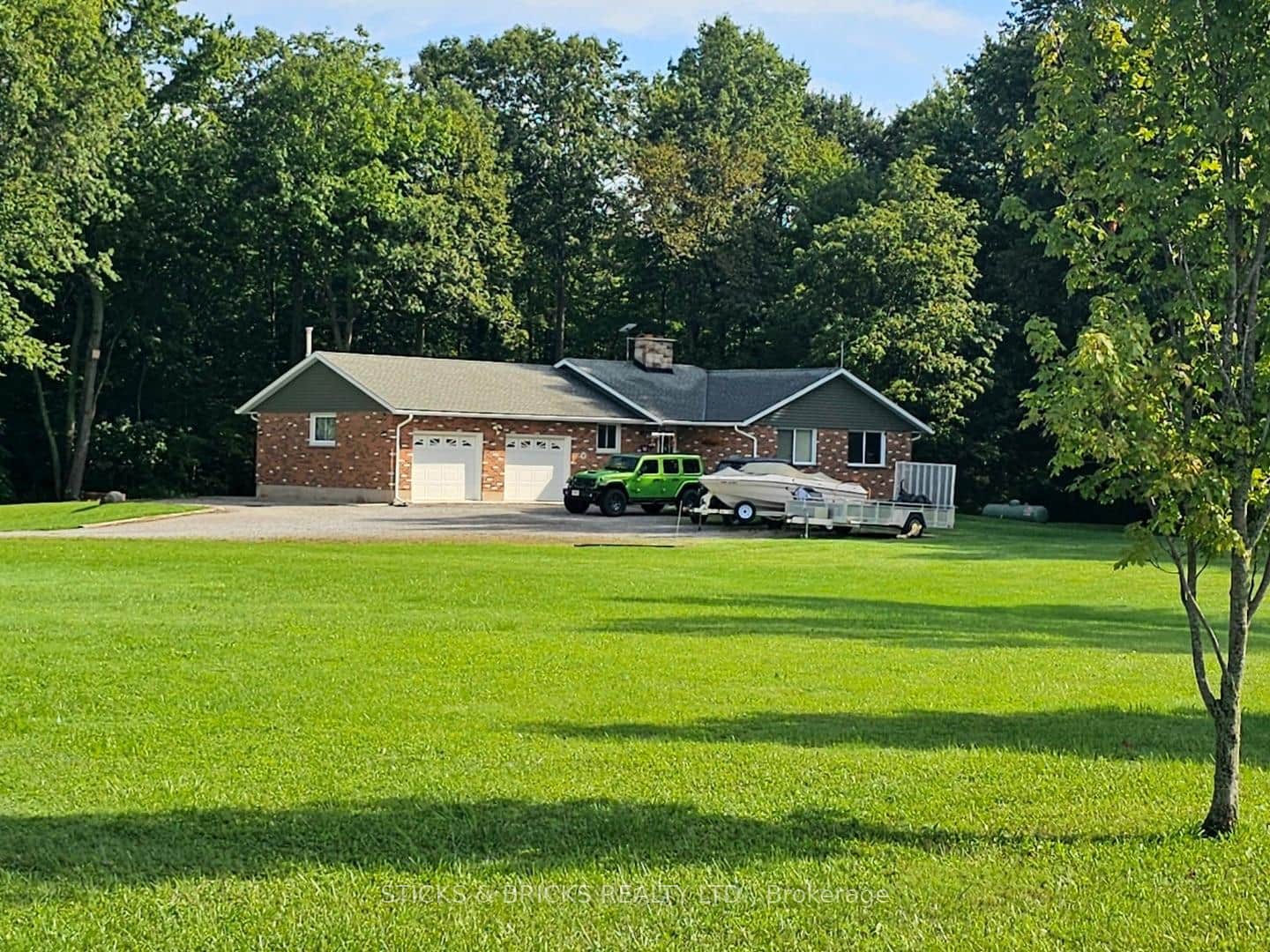 9195 Carl Road