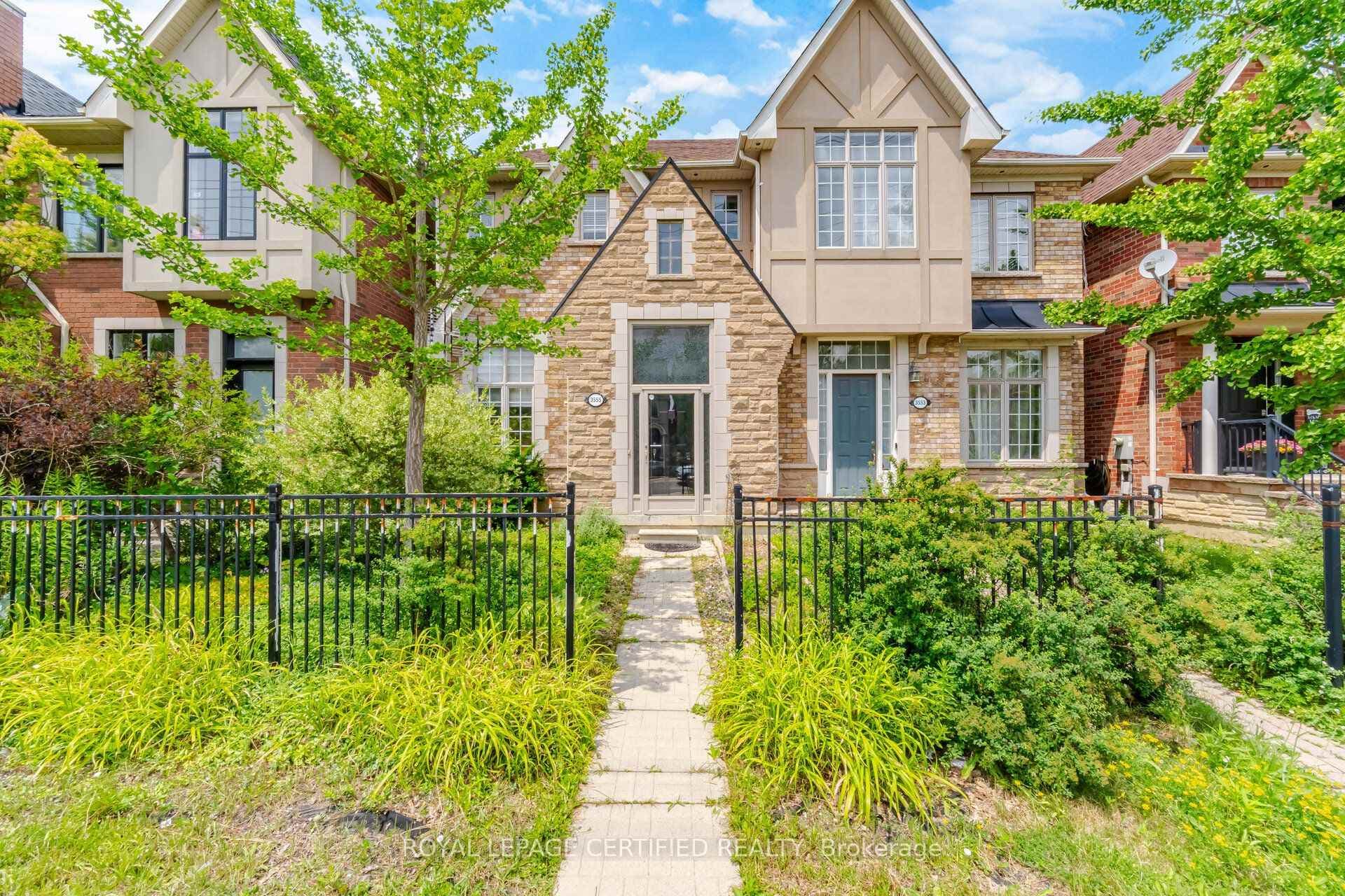 3555 Eglinton Avenue