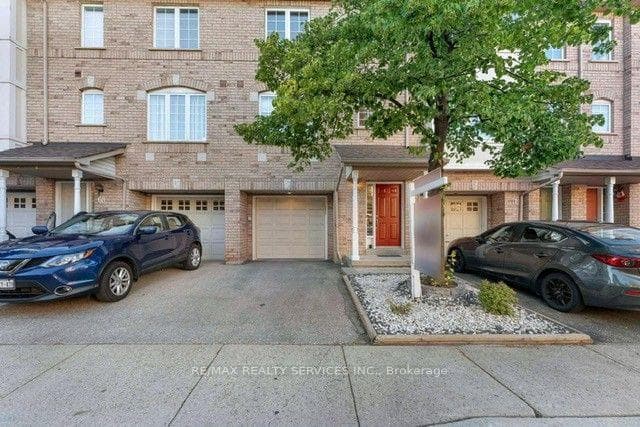 80 Acorn Place Unit 69