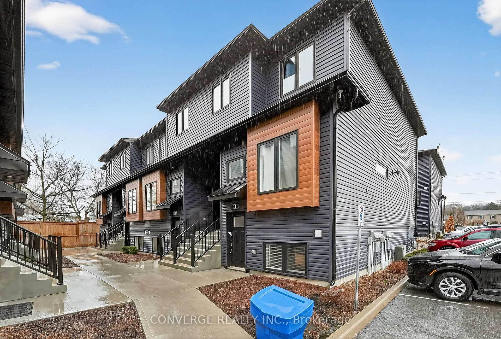 781 Clare Avenue Unit 22