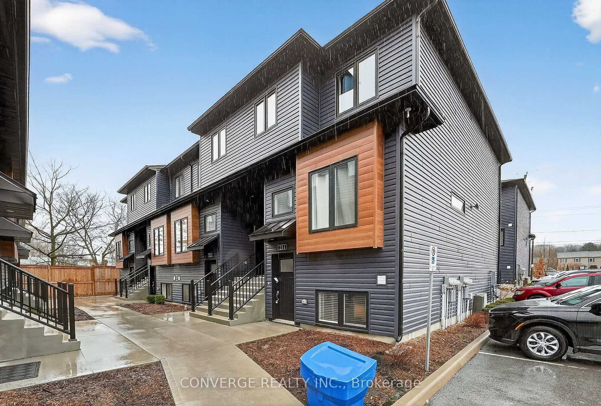 781 Clare Avenue Unit 22