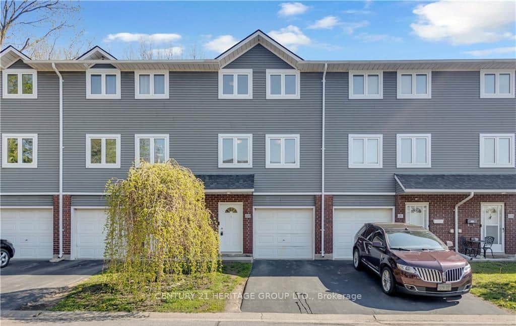 52 Harris Avenue Unit D