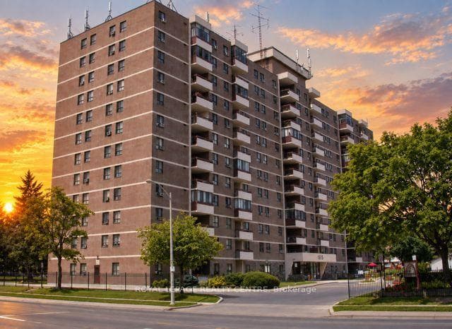 1615 Bloor Street Unit 504