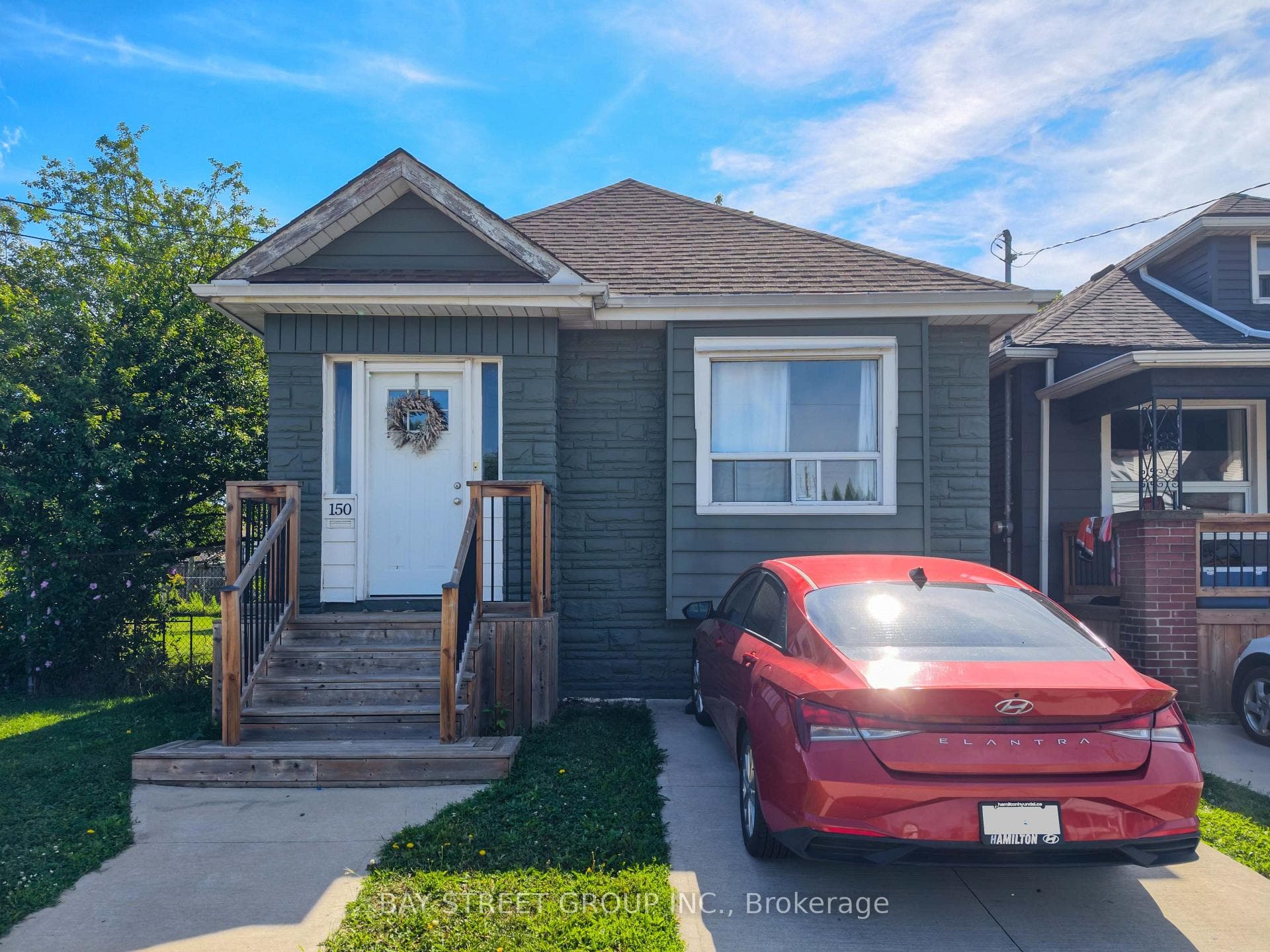 150 Crosthwaite Avenue