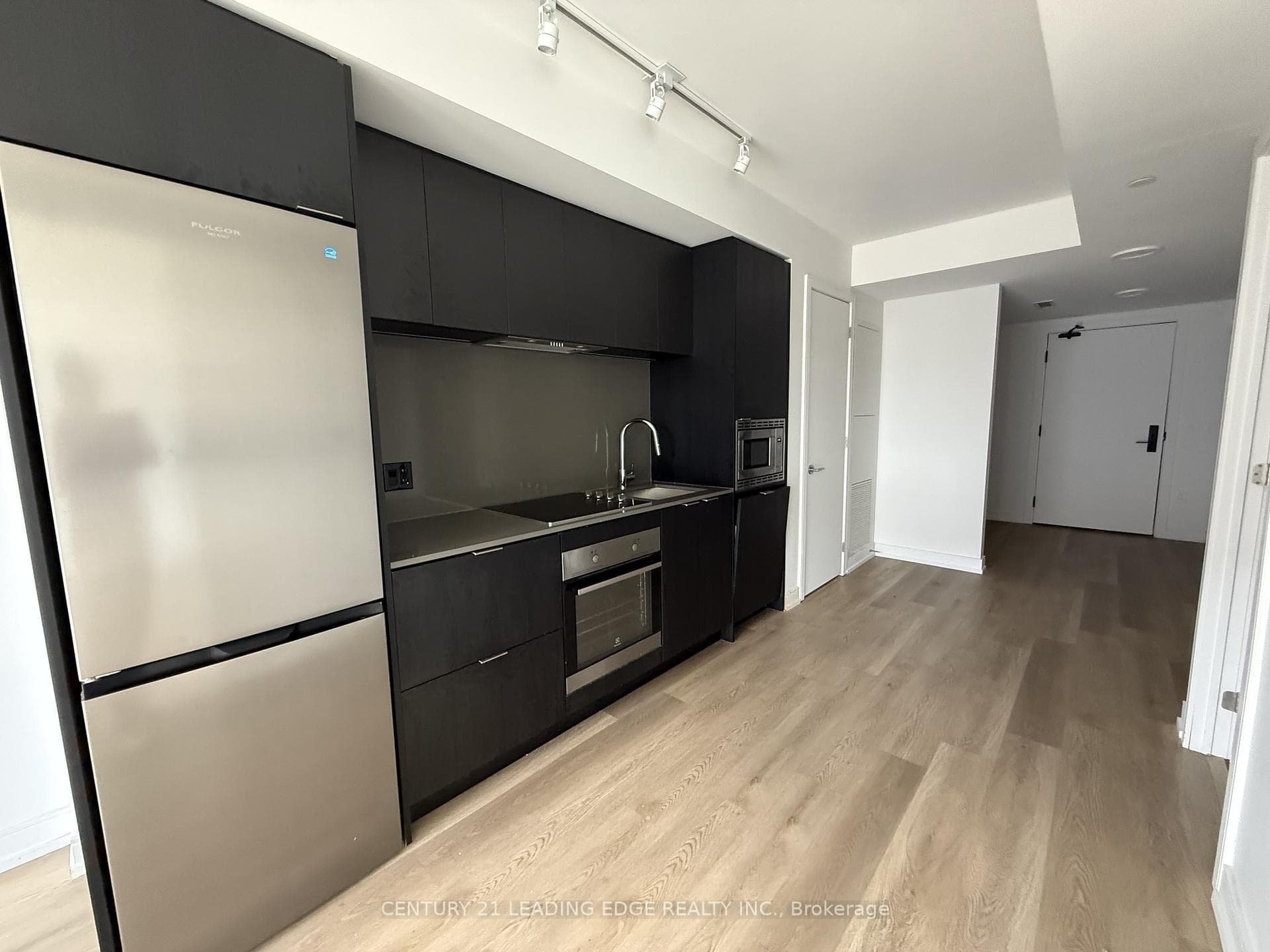 1 Jarvis Street Unit 602