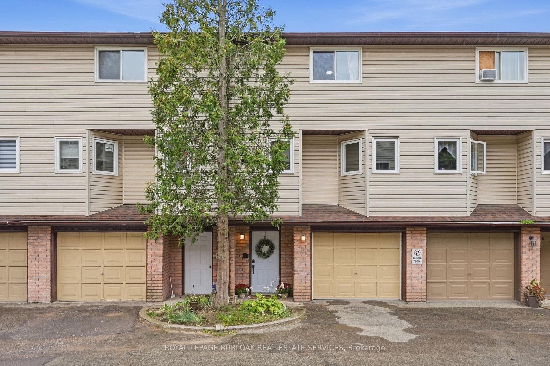 22 Bond Street Unit D