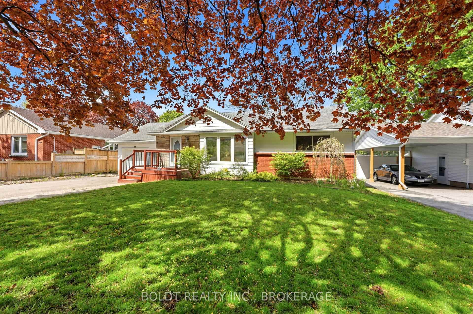 23 Woodelm Drive