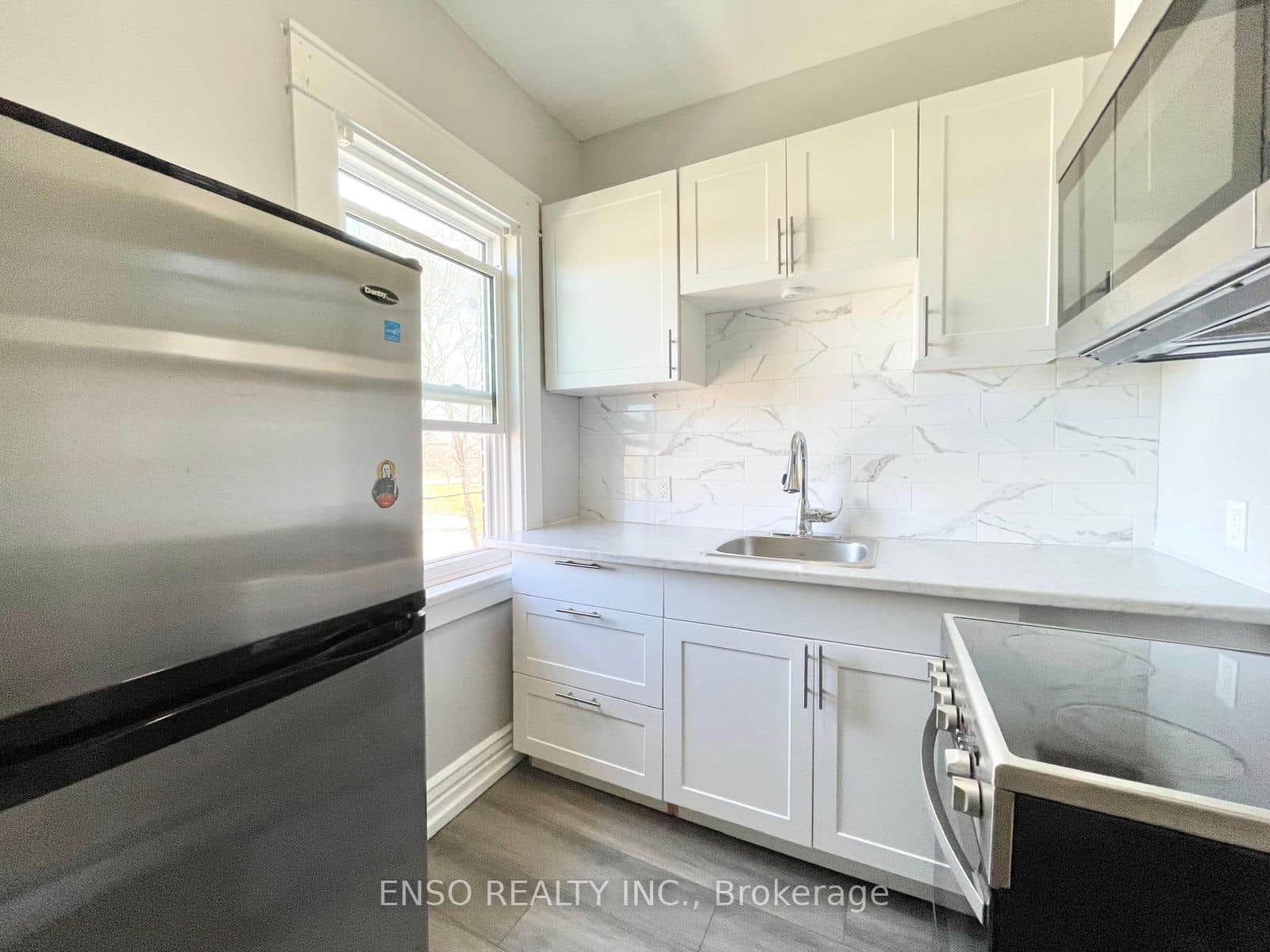5325 Van Alstyne Place Unit 5