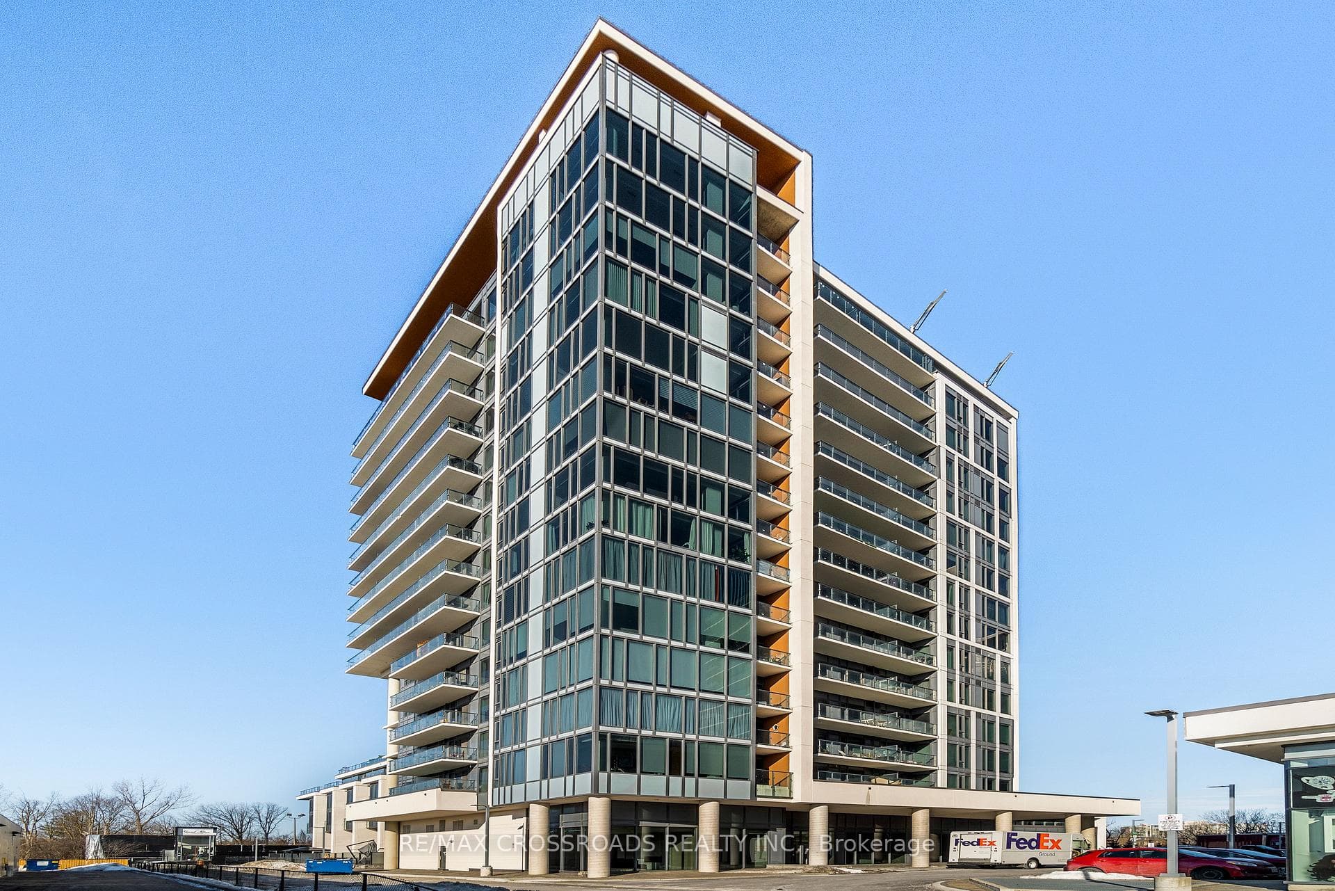 9618 Yonge Street Unit TH102