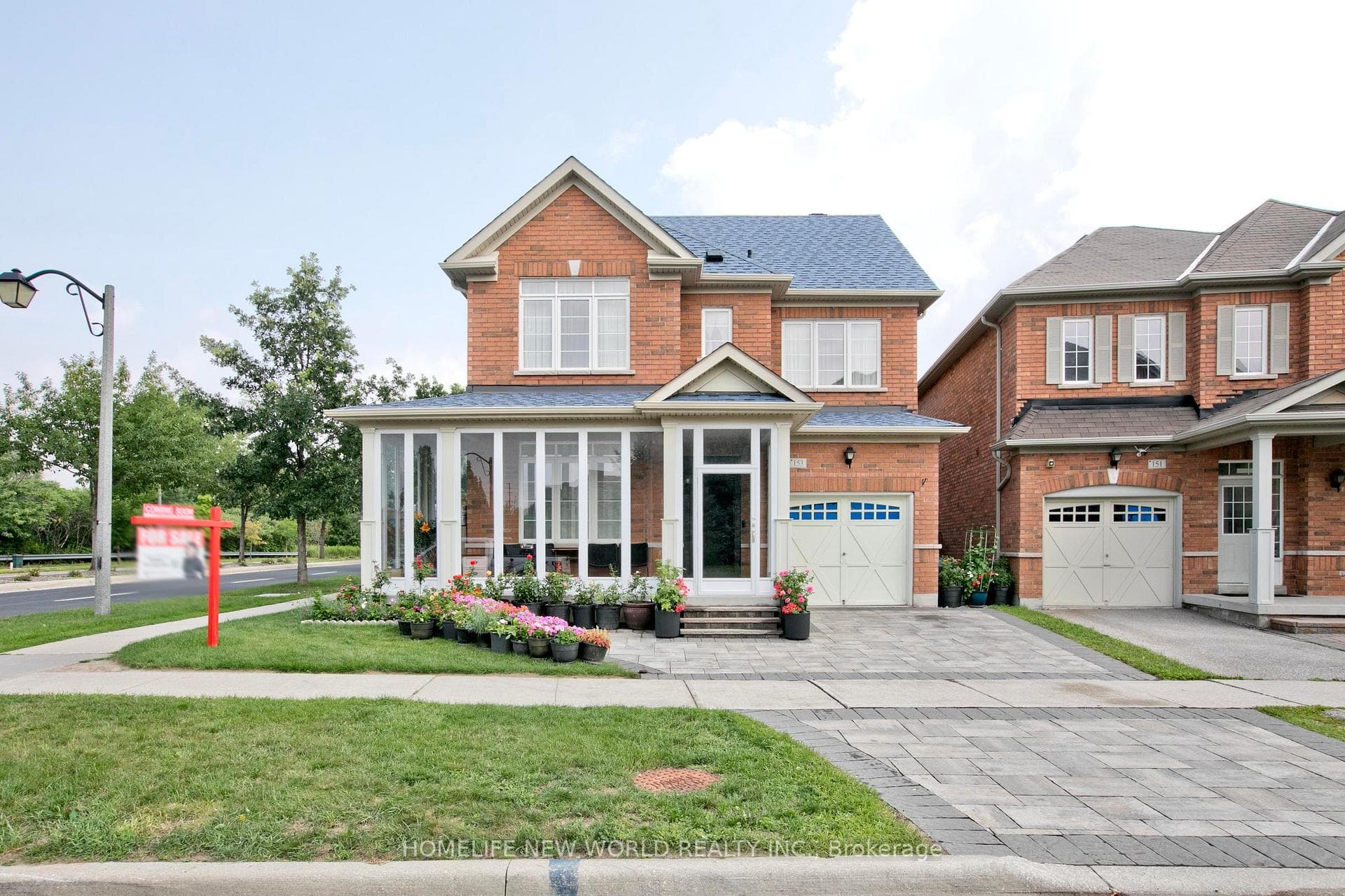 153 Alexander Lawrie Avenue
