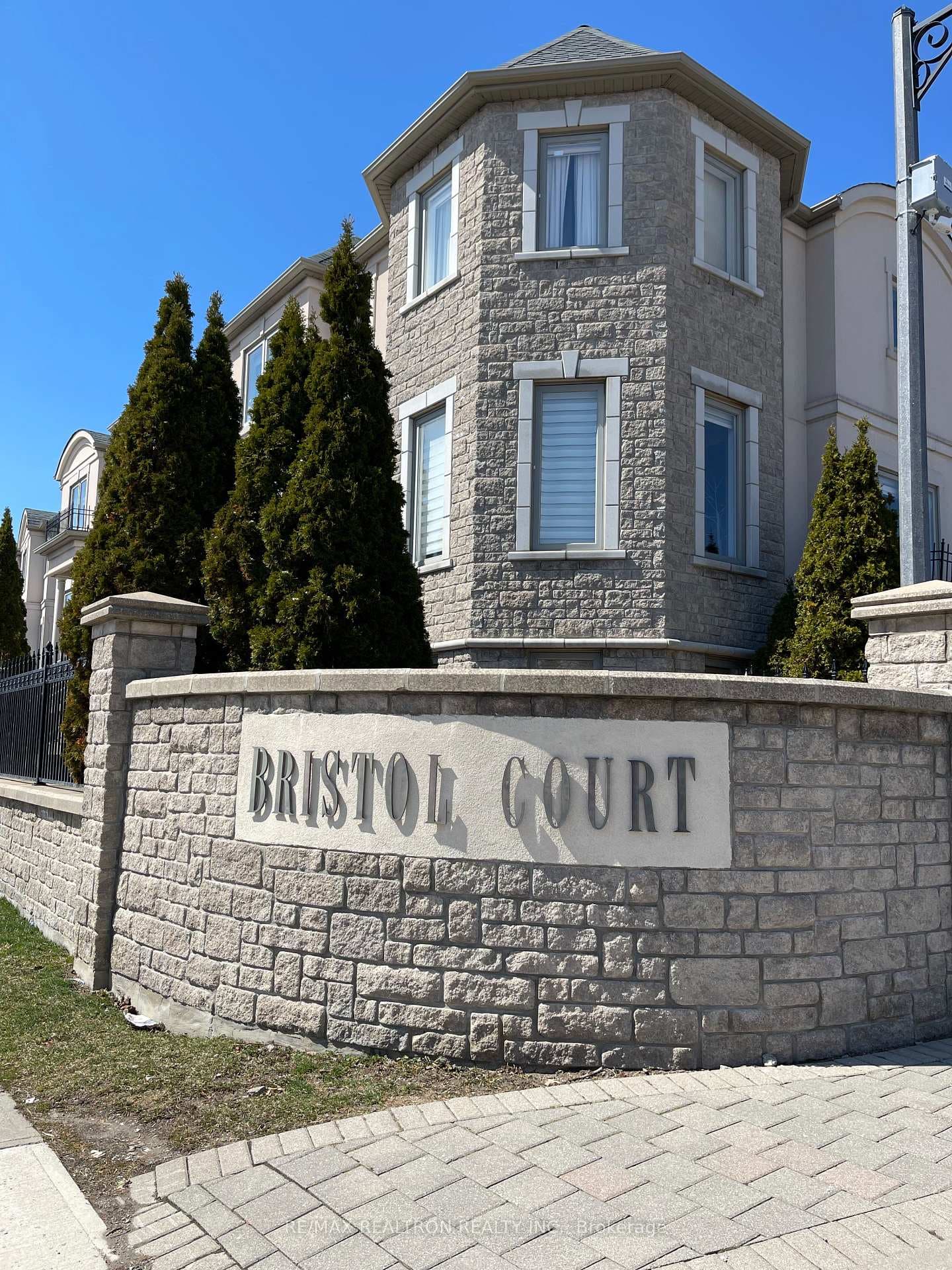 9133 Bayview Avenue Unit 97
