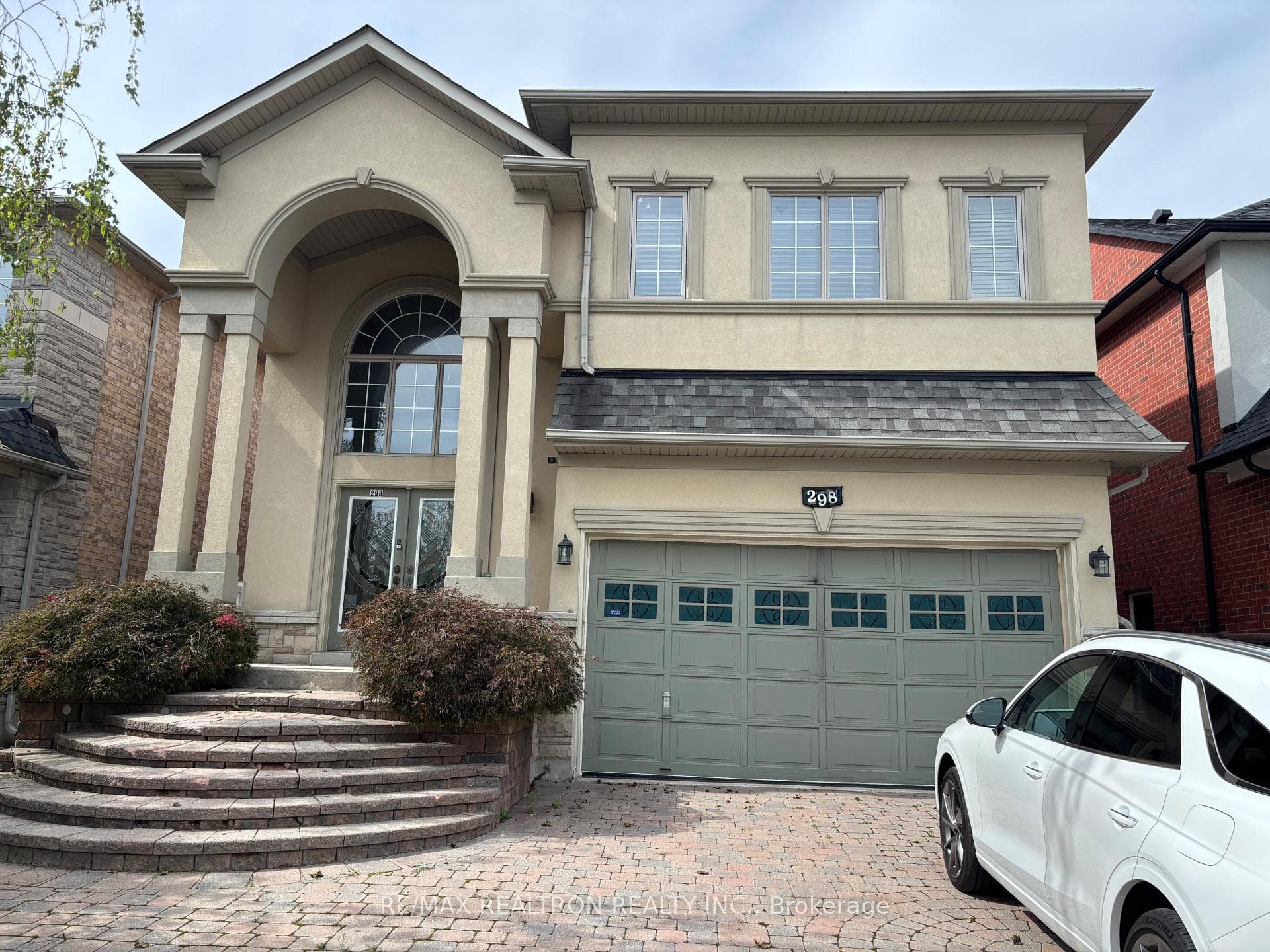 298 Thornhill Woods Drive