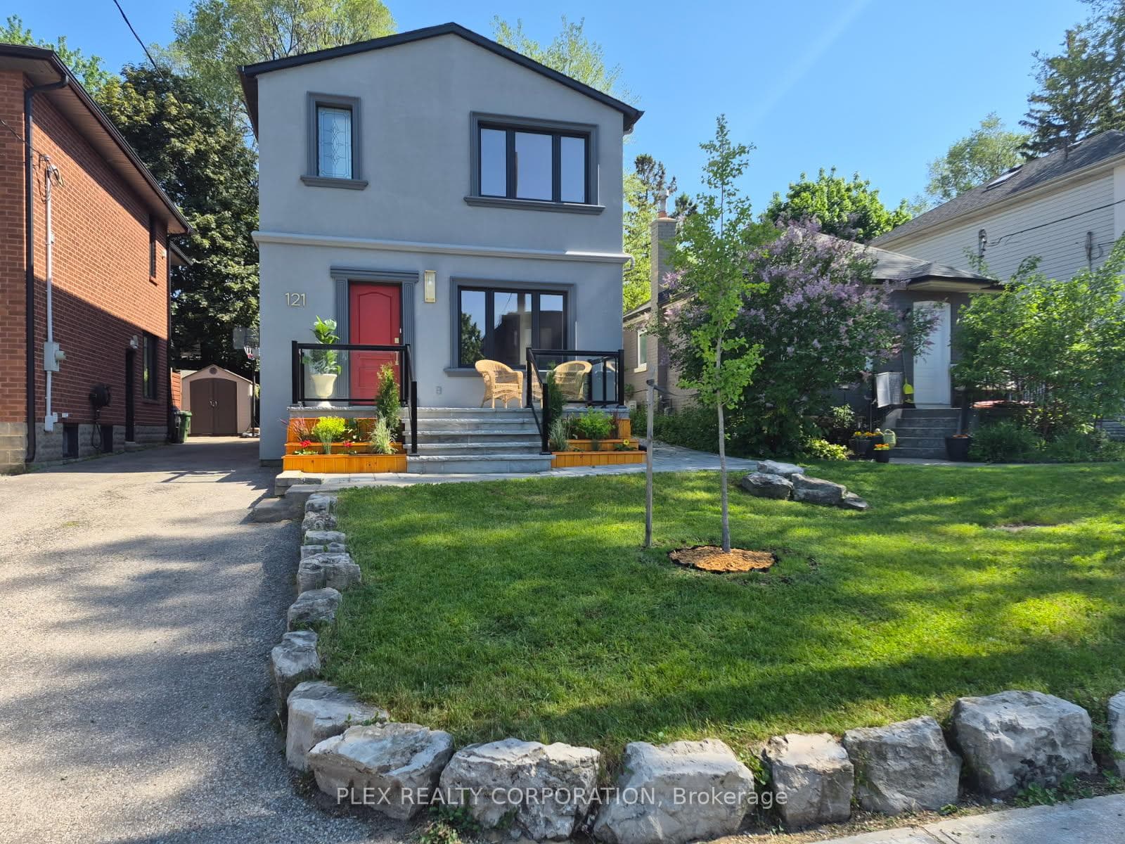 121 Virginia Avenue