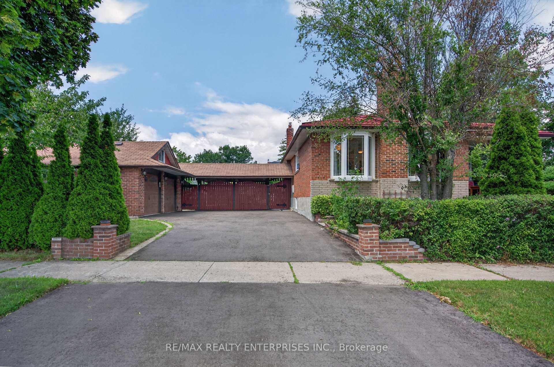 1282 Daimler Road