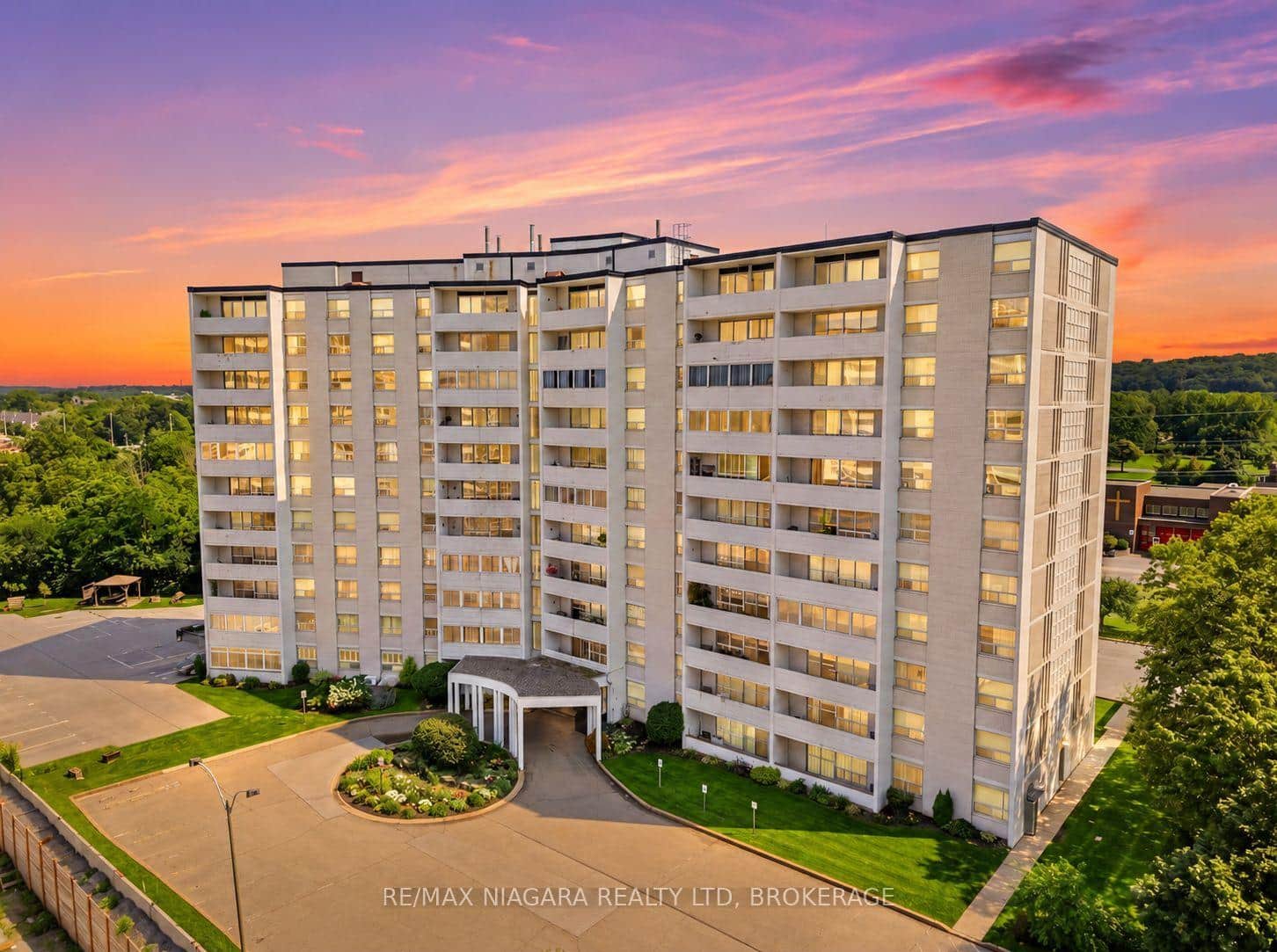 35 Towering Heights Boulevard Unit 102