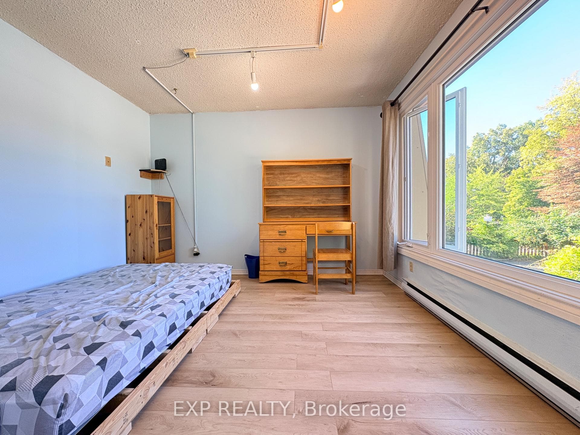 341 Geneva Street Unit 1