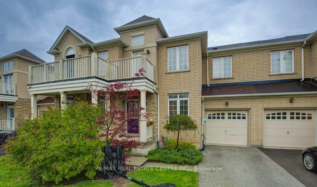 28 Glendarling Crescent