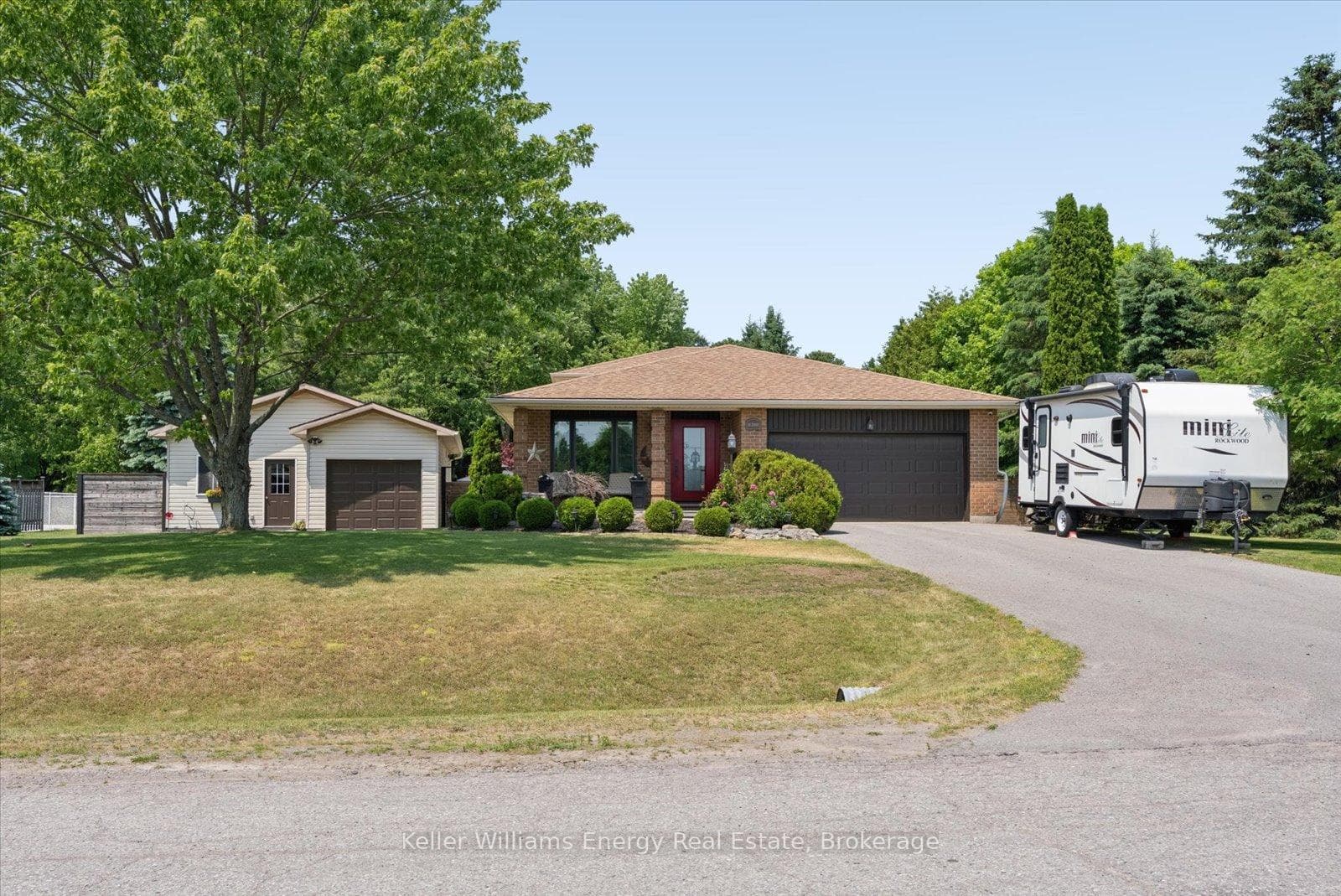 8280 Albert Court