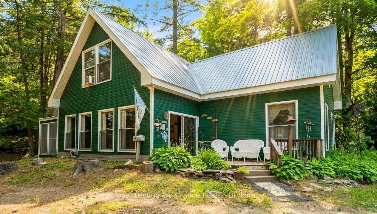 1117A Twin Pine Lane