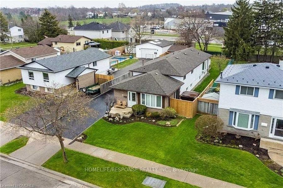 7 BELLEAU Street Unit UPPER