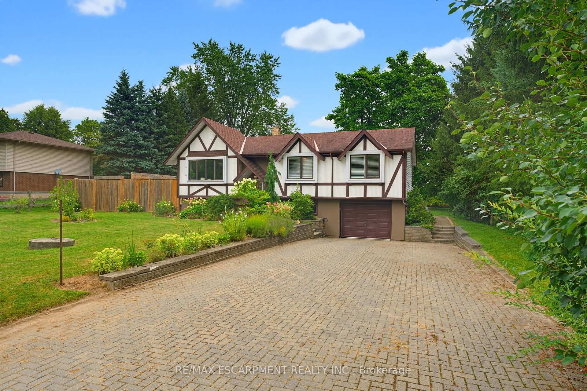 200 Lynden Road