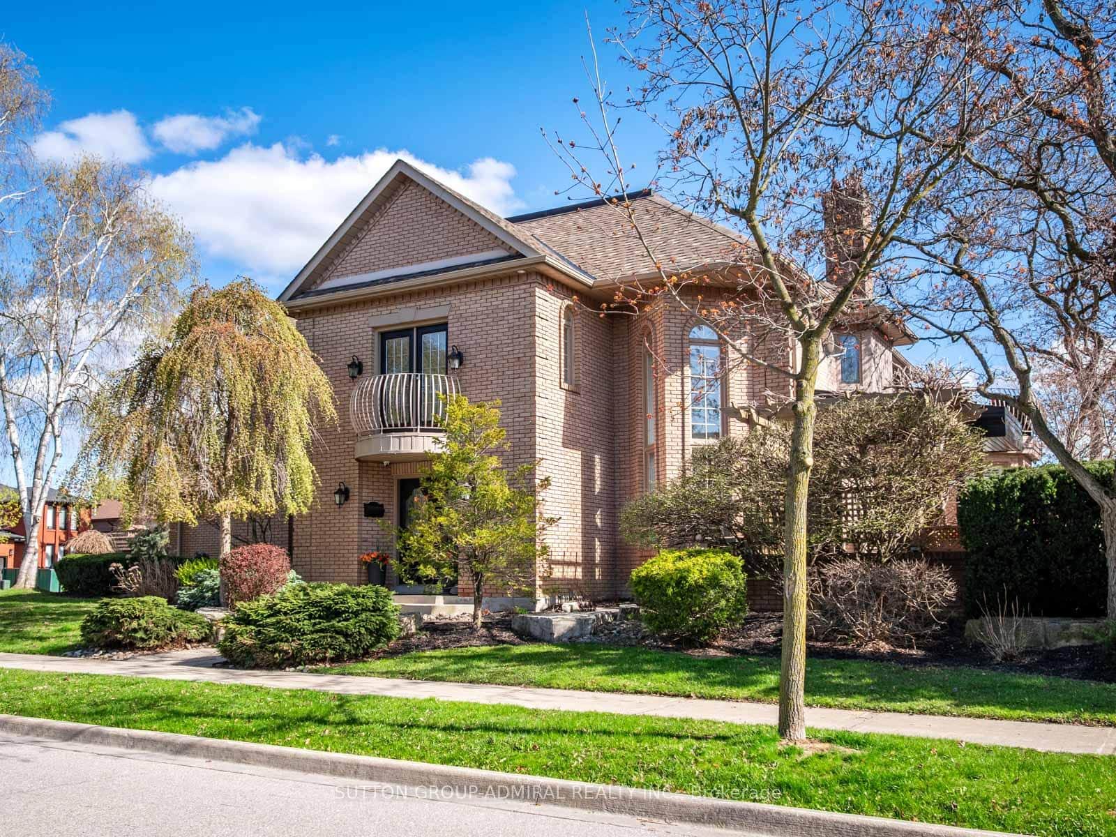 6 Colton Crescent