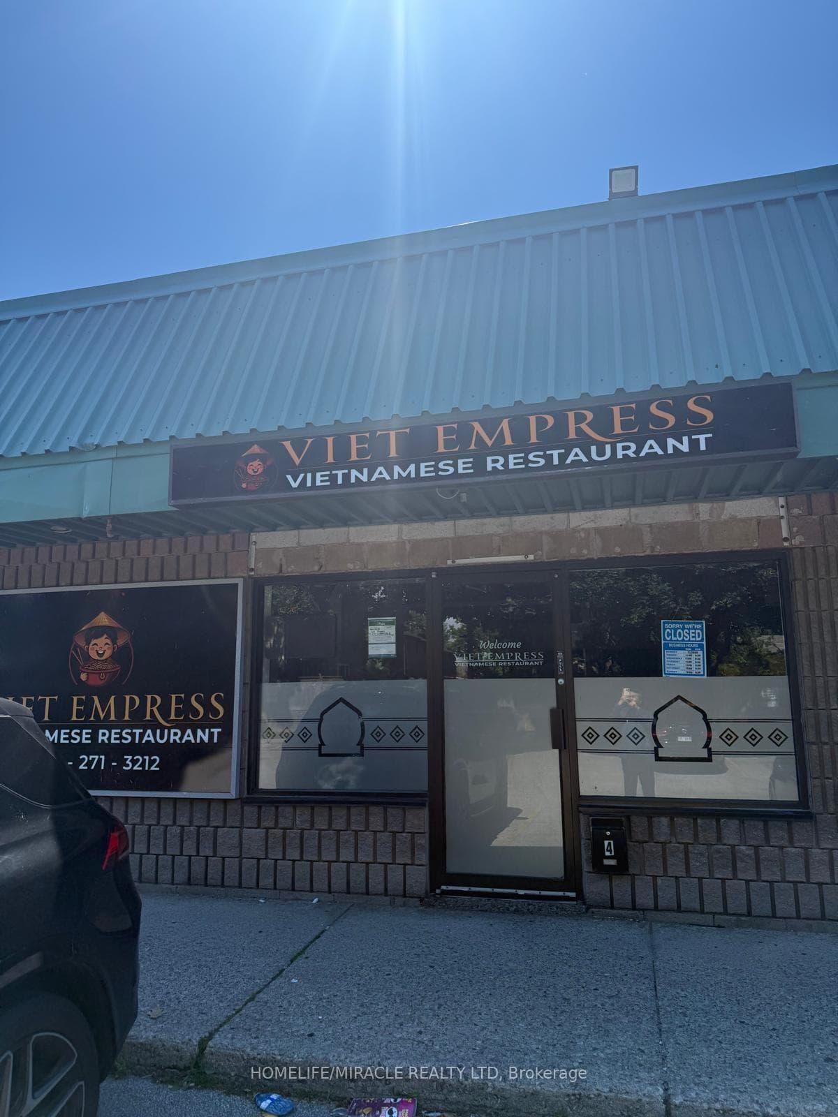 645 Lakeshore Road Unit 4