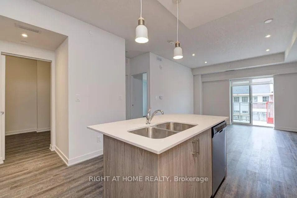 16 Markle Road Unit 312