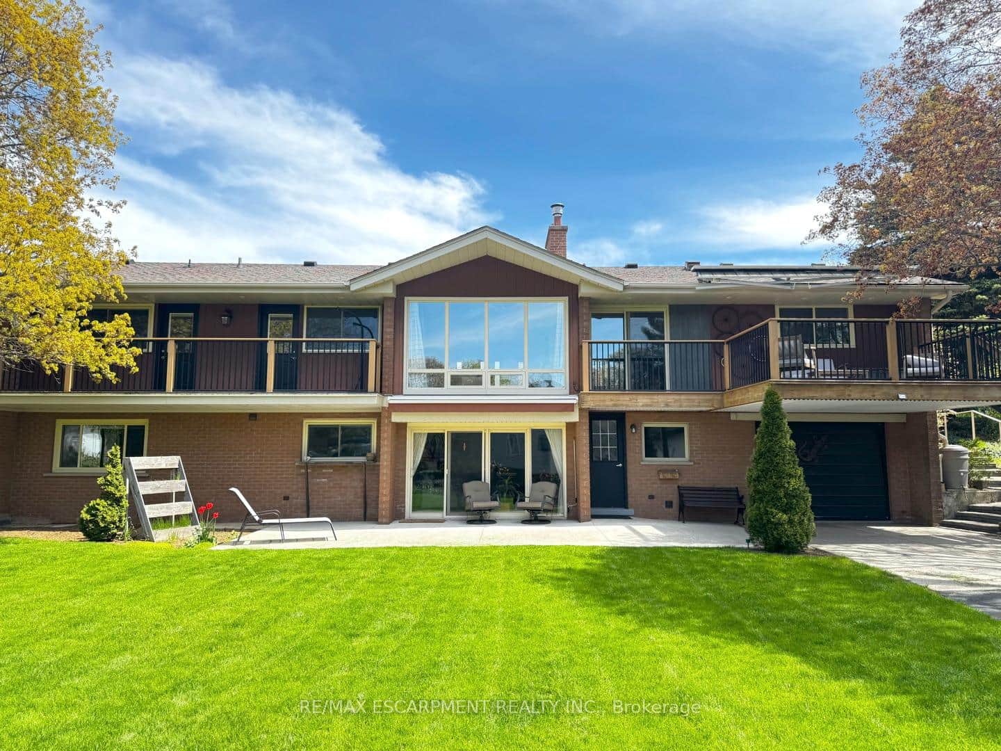 81 Thomson Drive