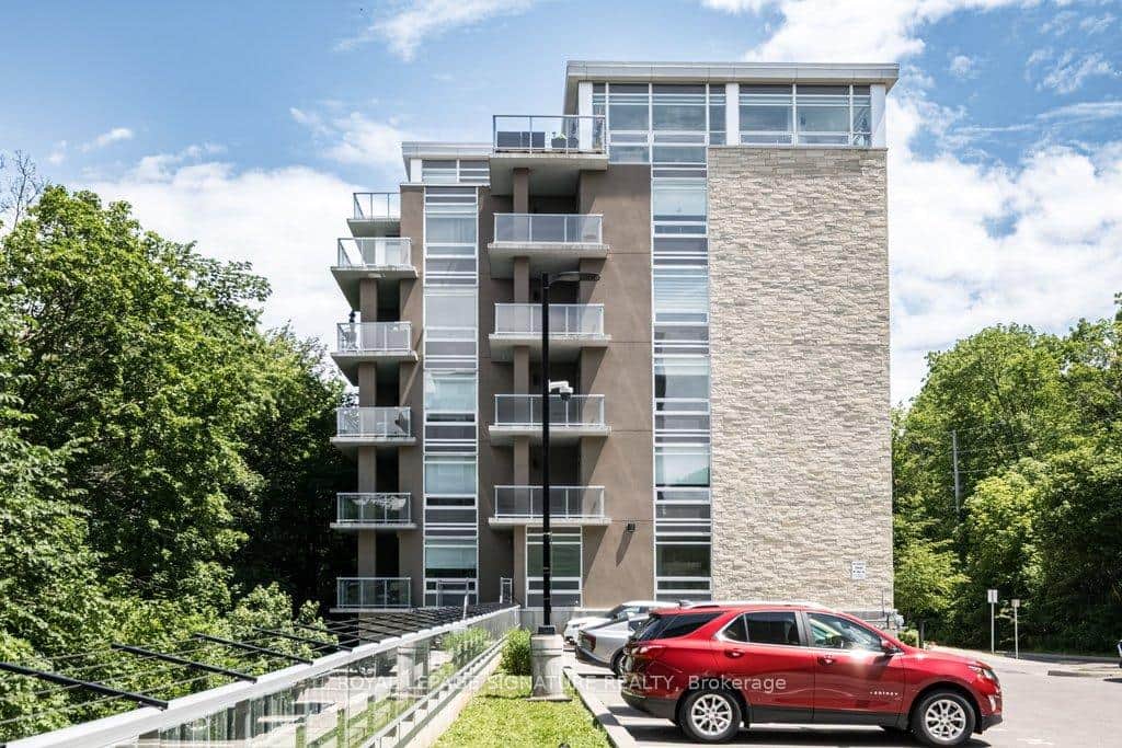 479 Charlton Avenue Unit 204