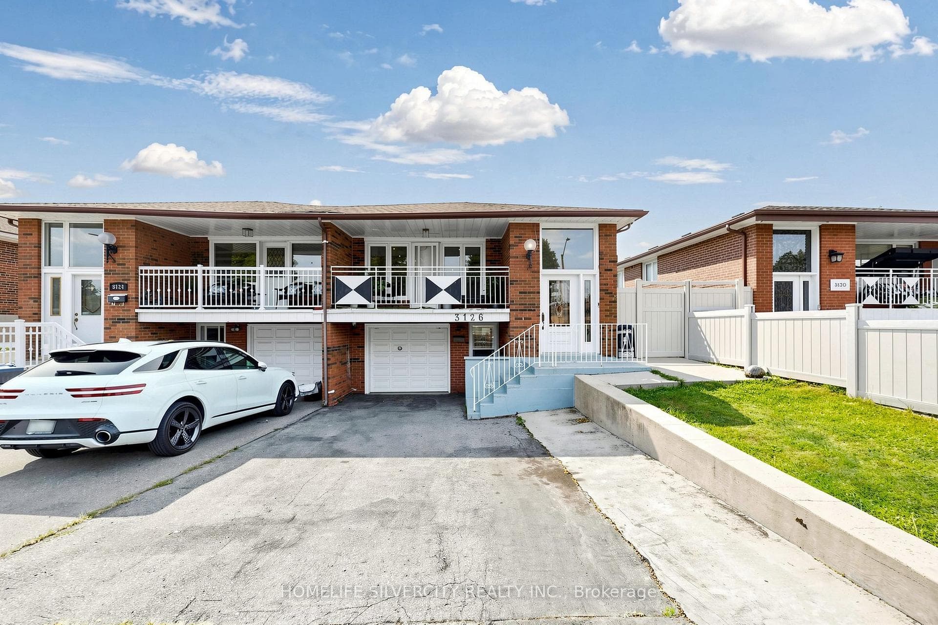 3126 Redbank Crescent
